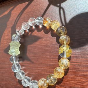 Earth's Hidden Gold · Heaven's Blessed Fortune A destiny-aligning bracelet, exclusively for those resonating with the Metal element.