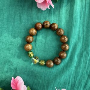 Bodhi Guides Wood · Zen Inspiration Grows A wood energy Buddhist-style bracelet exclusively for men.